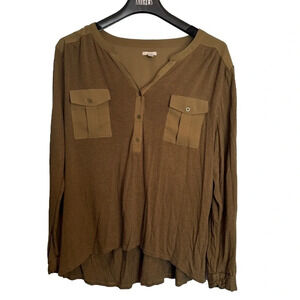 Ecote Urban  Outfitters Blouse Size Large Olive Green Roll-Tab Sleeves Utility